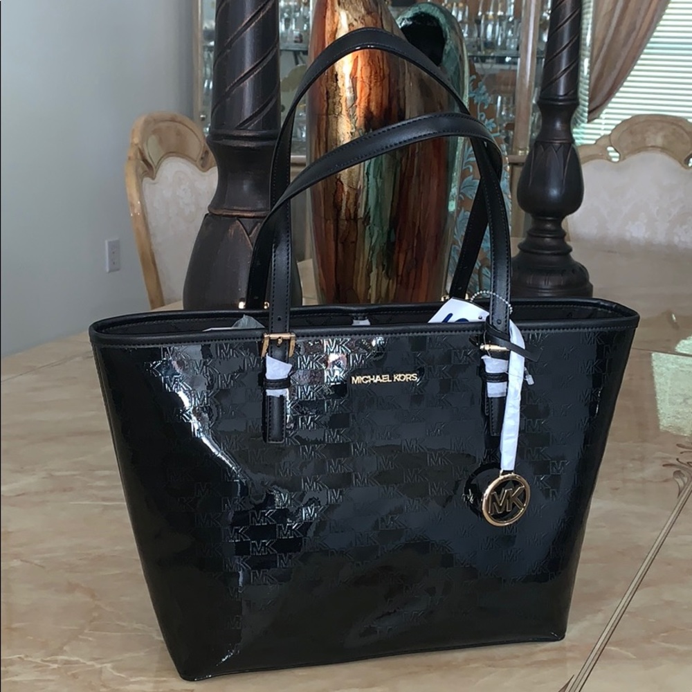 Micheal Kors Purse